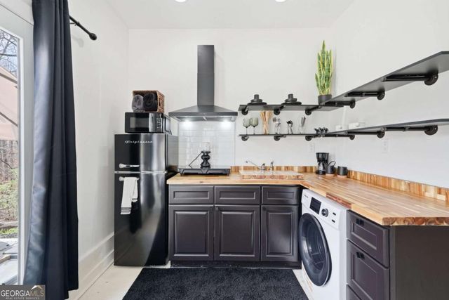 710 Lumber Company Road, Talking Rock, GA 30175