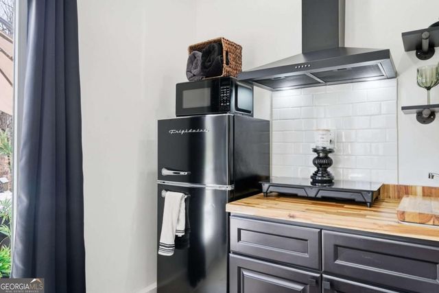 710 Lumber Company Road, Talking Rock, GA 30175