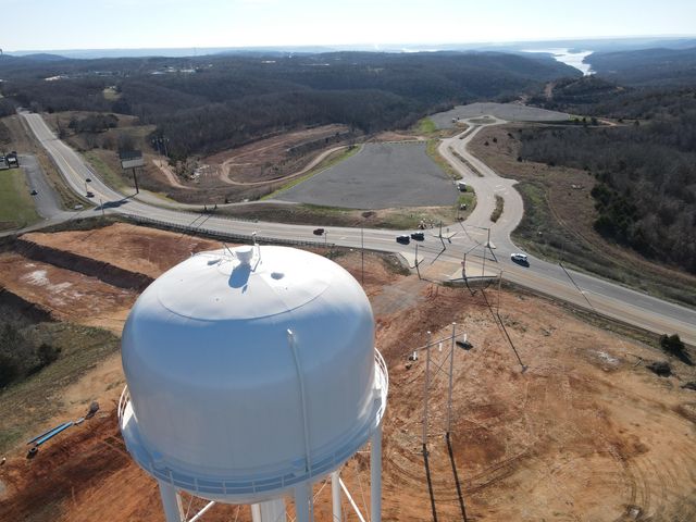 000 E State Hwy 76, Branson West, MO 65737