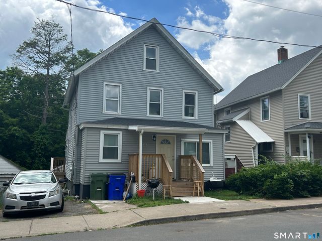 207 East Main Street, Middletown, CT 06457