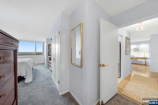 1600 Parker Avenue 27J, Fort Lee, NJ 07024