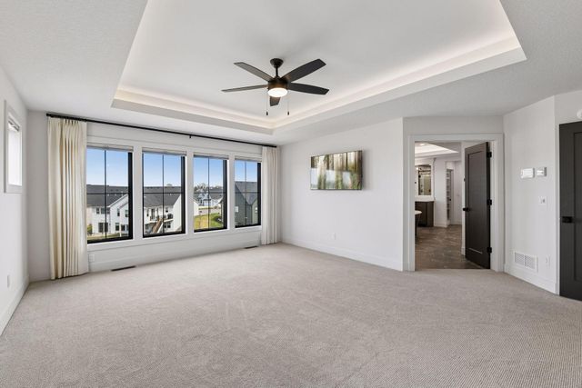 16920 46th Avenue N, Plymouth, MN 55446