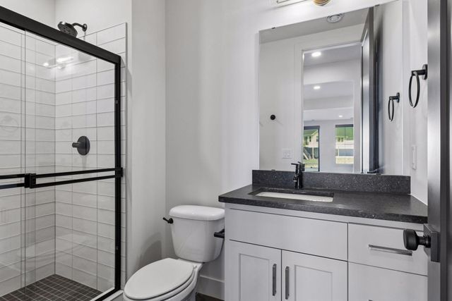 16920 46th Avenue N, Plymouth, MN 55446