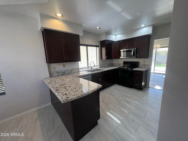 10429 E SAN TAN Boulevard, Sun Lakes, AZ 85248