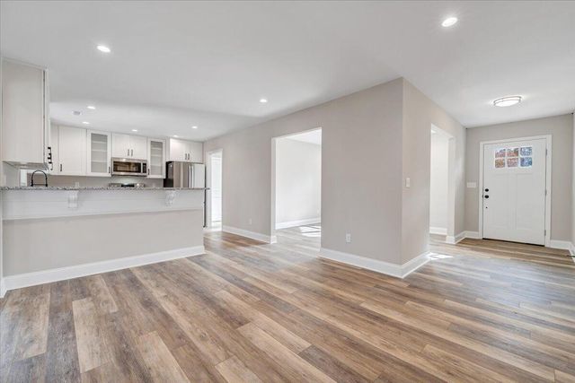 149 Windlass RD, Moneta, VA 24121