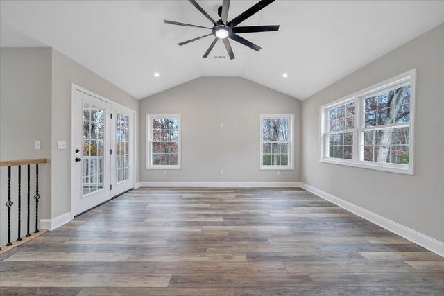 149 Windlass RD, Moneta, VA 24121