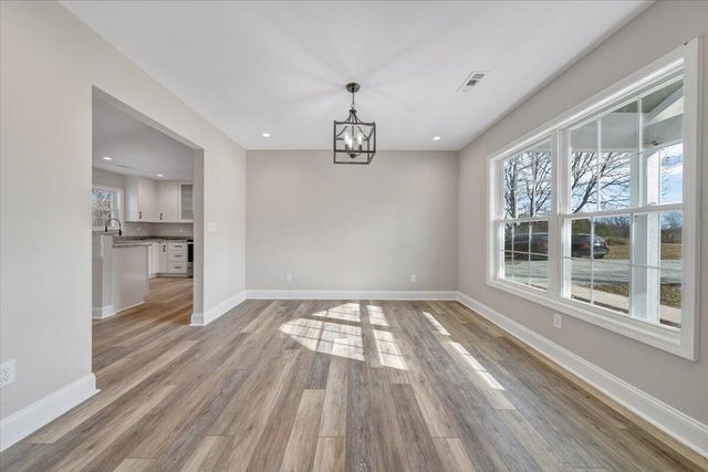 149 Windlass RD, Moneta, VA 24121