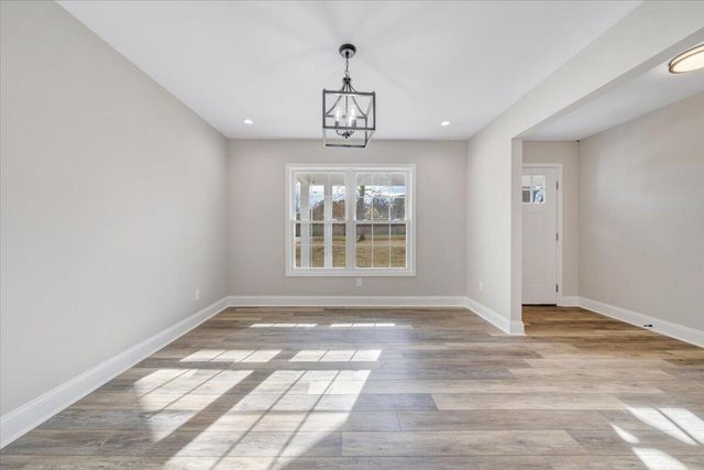 149 Windlass RD, Moneta, VA 24121