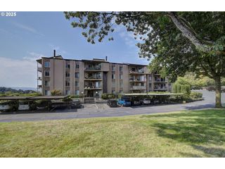 5585 E EVERGREEN Blvd 5203, Vancouver, WA 98661