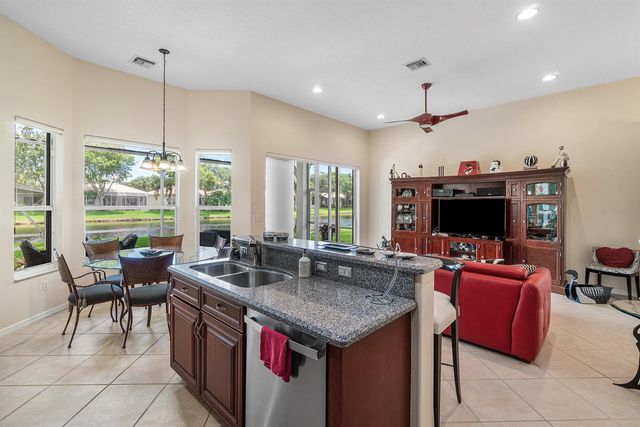 12196 Landrum Way, Boynton Beach, FL 33437
