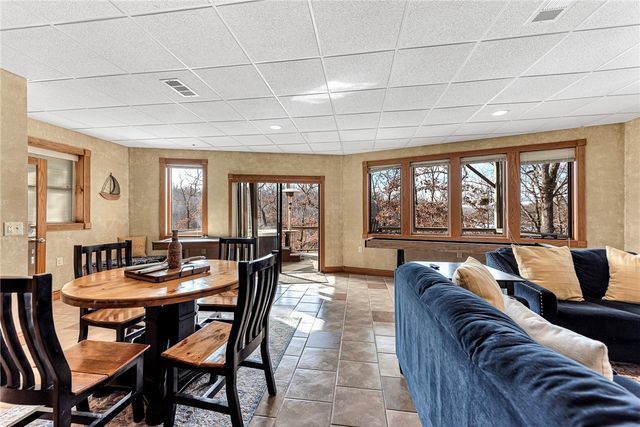 16279 Tomahawk Trail, Rogers, AR 72756