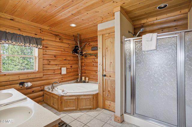 4659 Wesley Way, Sevierville, TN 37876