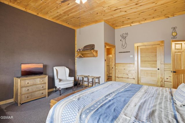 4659 Wesley Way, Sevierville, TN 37876