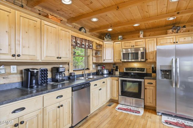 4659 Wesley Way, Sevierville, TN 37876