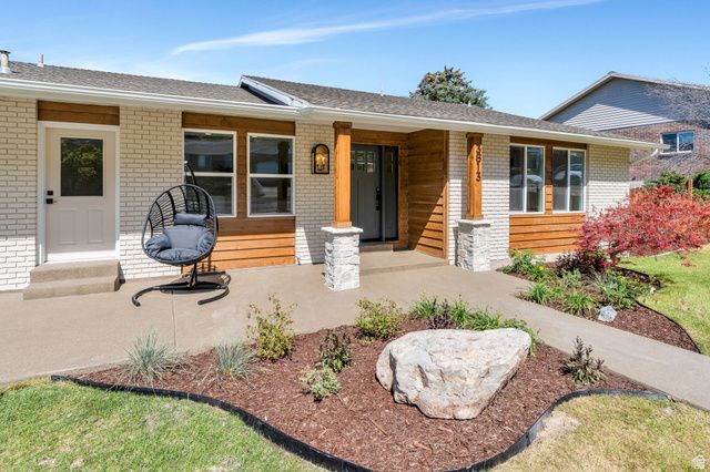 3813 N FOOTHILL DR, Provo, UT 84604