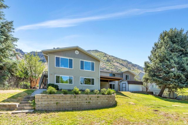 3813 N FOOTHILL DR, Provo, UT 84604
