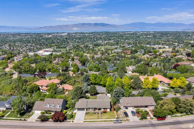 3813 N FOOTHILL DR, Provo, UT 84604