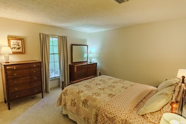 2518 Rainbow Drive, Lafayette, IN 47904