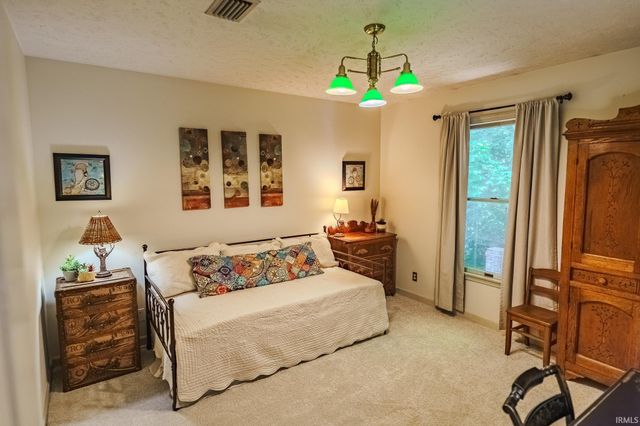 2518 Rainbow Drive, Lafayette, IN 47904