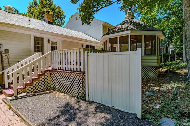 2518 Rainbow Drive, Lafayette, IN 47904