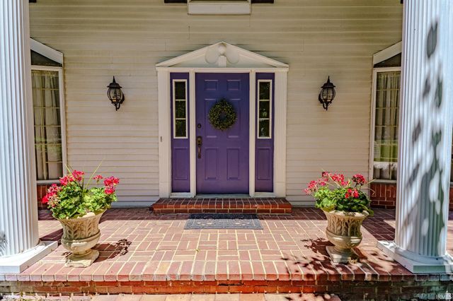 2518 Rainbow Drive, Lafayette, IN 47904