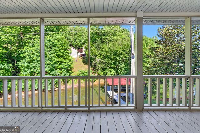 1105 Henson Drive, Hiawassee, GA 30546