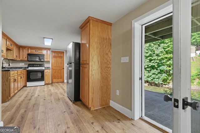 1105 Henson Drive, Hiawassee, GA 30546