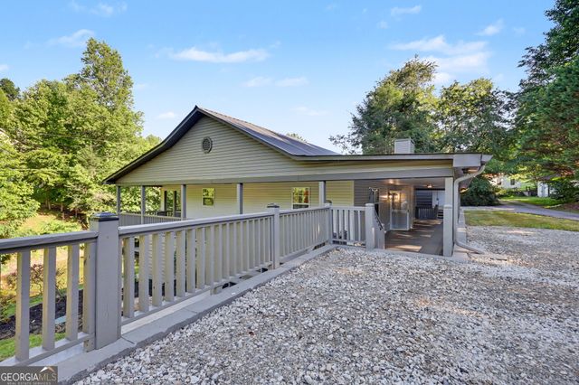 1105 Henson Drive, Hiawassee, GA 30546