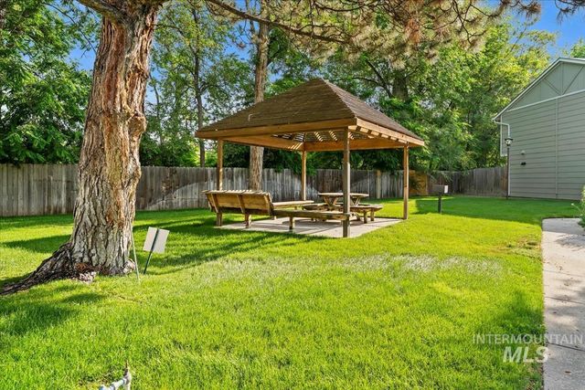 1446 E Carter Lane, Boise, ID 83706