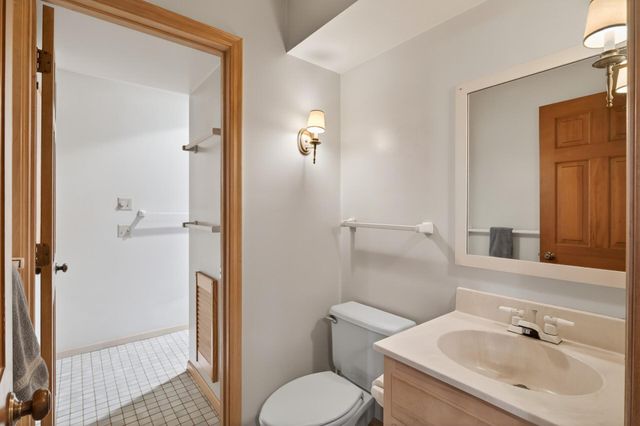 9340 North Shore Trail, Forest Lake, MN 55025