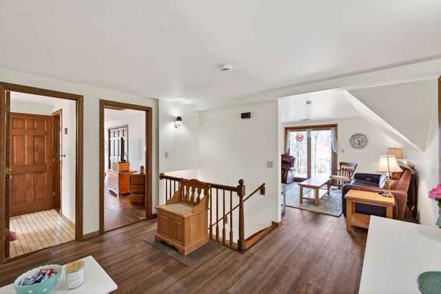 9340 North Shore Trail, Forest Lake, MN 55025
