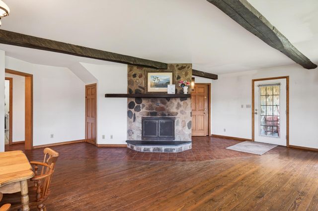 9340 North Shore Trail, Forest Lake, MN 55025