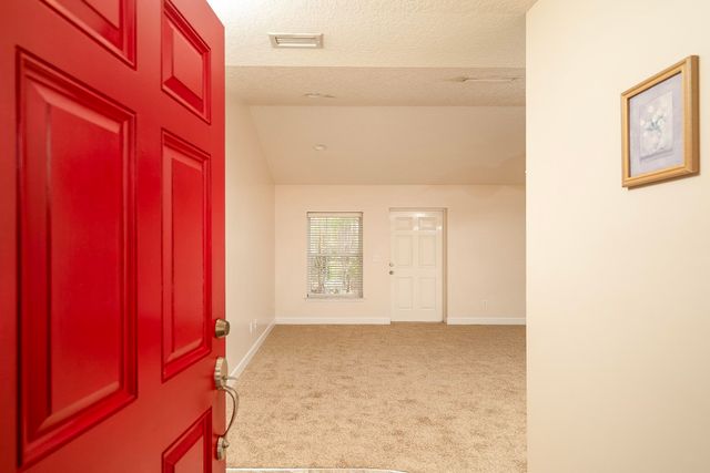 4040 Red Pine Ln, St Augustine, FL 32086