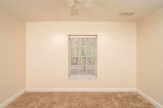 4040 Red Pine Ln, St Augustine, FL 32086