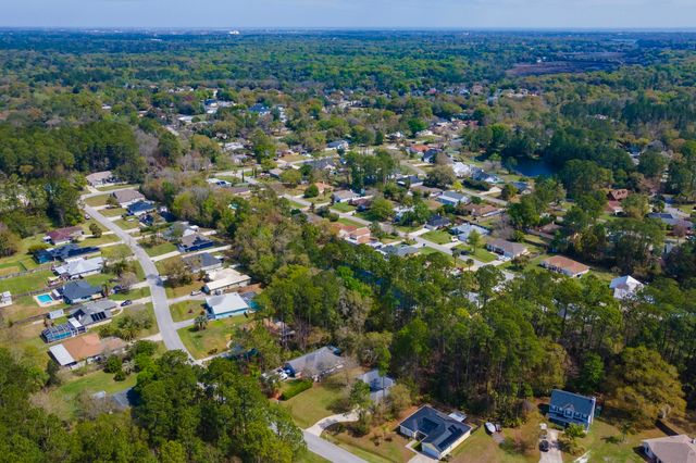 4040 Red Pine Ln, St Augustine, FL 32086
