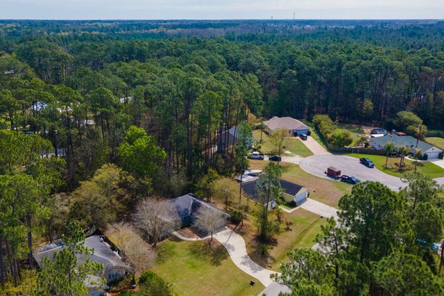 4040 Red Pine Ln, St Augustine, FL 32086