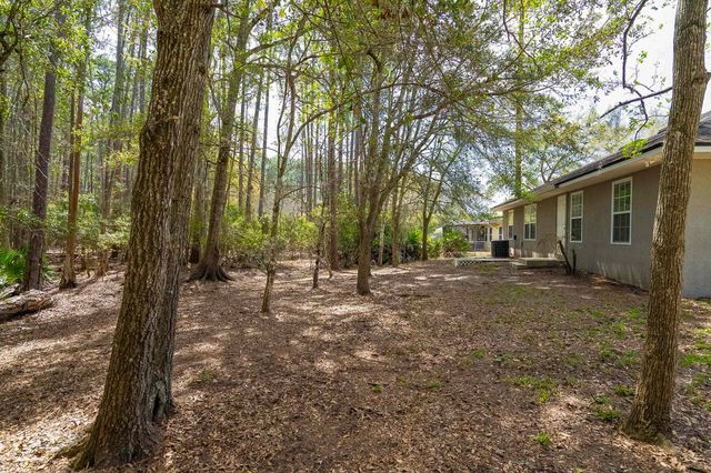 4040 Red Pine Ln, St Augustine, FL 32086