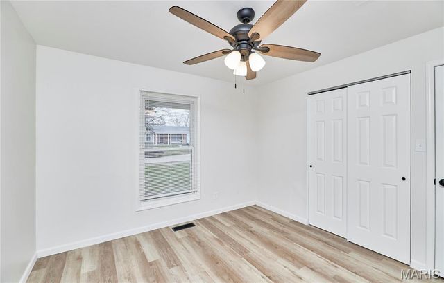 2141 Rountree Drive, St Louis, MO 63136