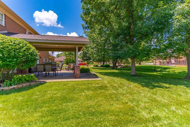 7588 Ridgebrook Court, Newburgh, IN 47630