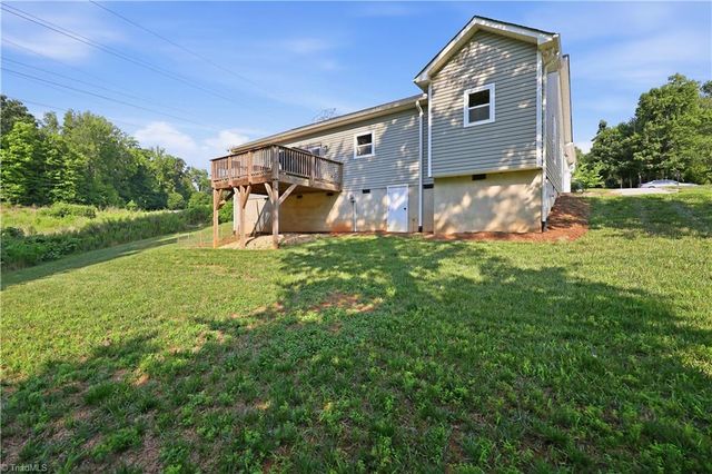 5629 Crooked Oak Drive, Summerfield, NC 27358