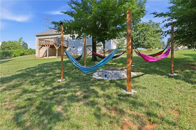 5629 Crooked Oak Drive, Summerfield, NC 27358