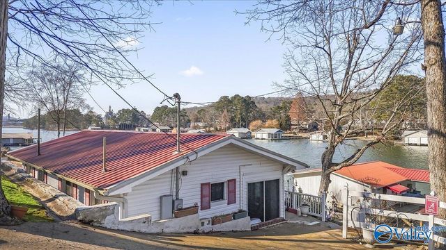 4408 Leaning Beech Drive, Guntersville, AL 35976