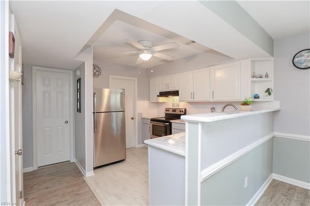 206 Trivalon CT, Yorktown, VA 23693