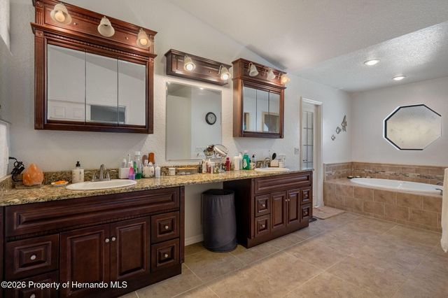 10421 Templewood Court, Spring Hill, FL 34608