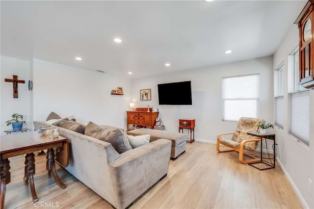 1414 E Silva, Long Beach, CA 90807