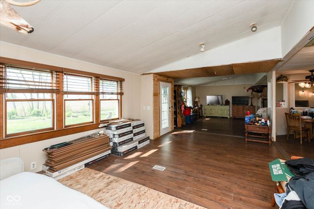 7737 S 675 W, Jamestown, IN 46147