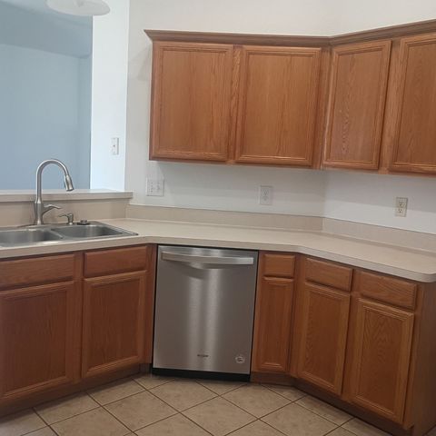 518 Morningside Court, Midlothian, TX 76065