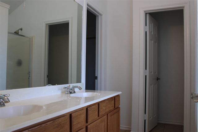 518 Morningside Court, Midlothian, TX 76065