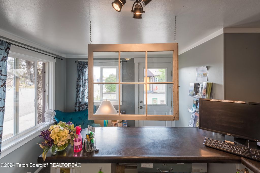 46 N SUBLETTE Avenue, Pinedale, WY 82941 photo 25