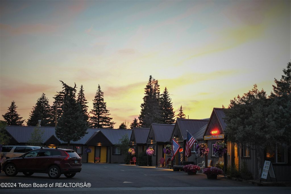 46 N SUBLETTE Avenue, Pinedale, WY 82941 photo 9